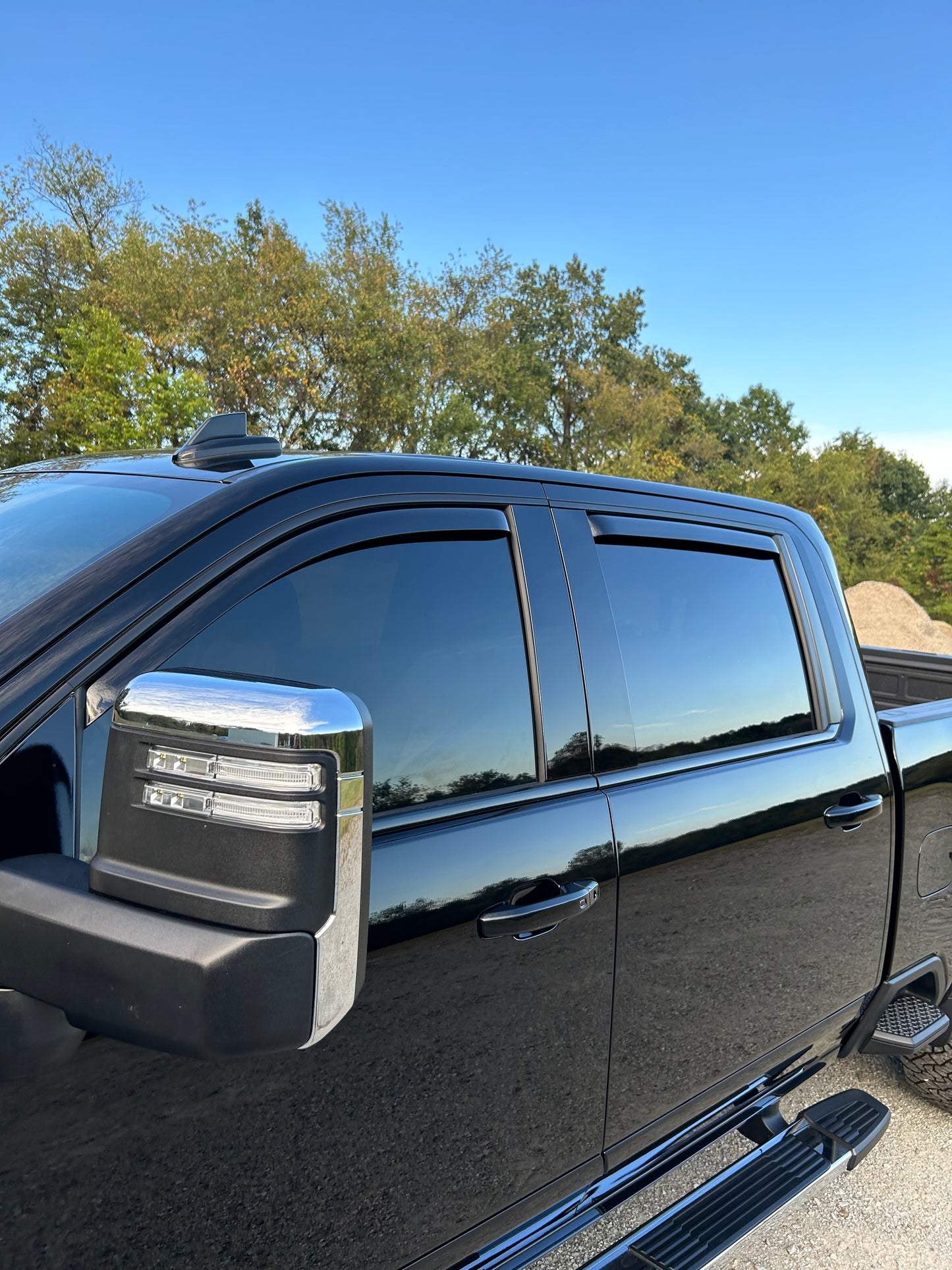 2019-2025 Cheverolet/ GMC Paint Matched Rain Guards
