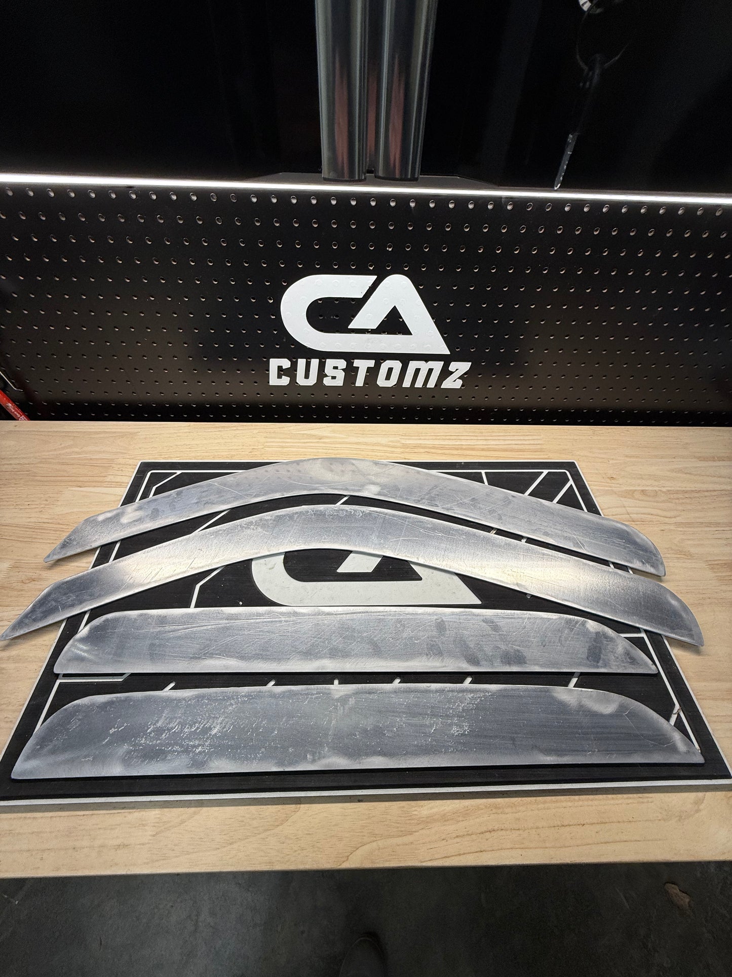 1999-2007 Chevy/GMC ALUMINUM Paint Matched Rain Guards