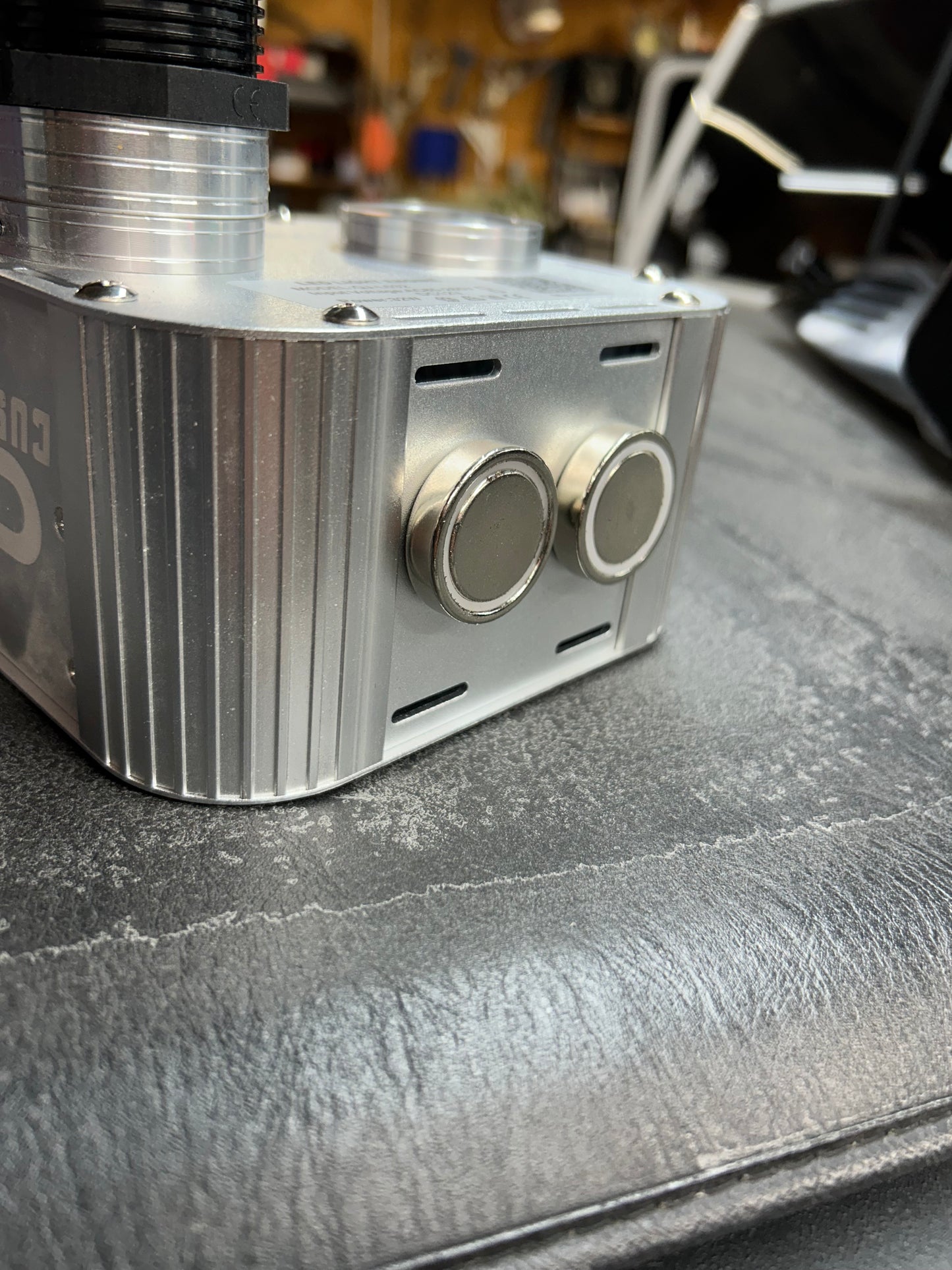 Universal 50LB Magnets