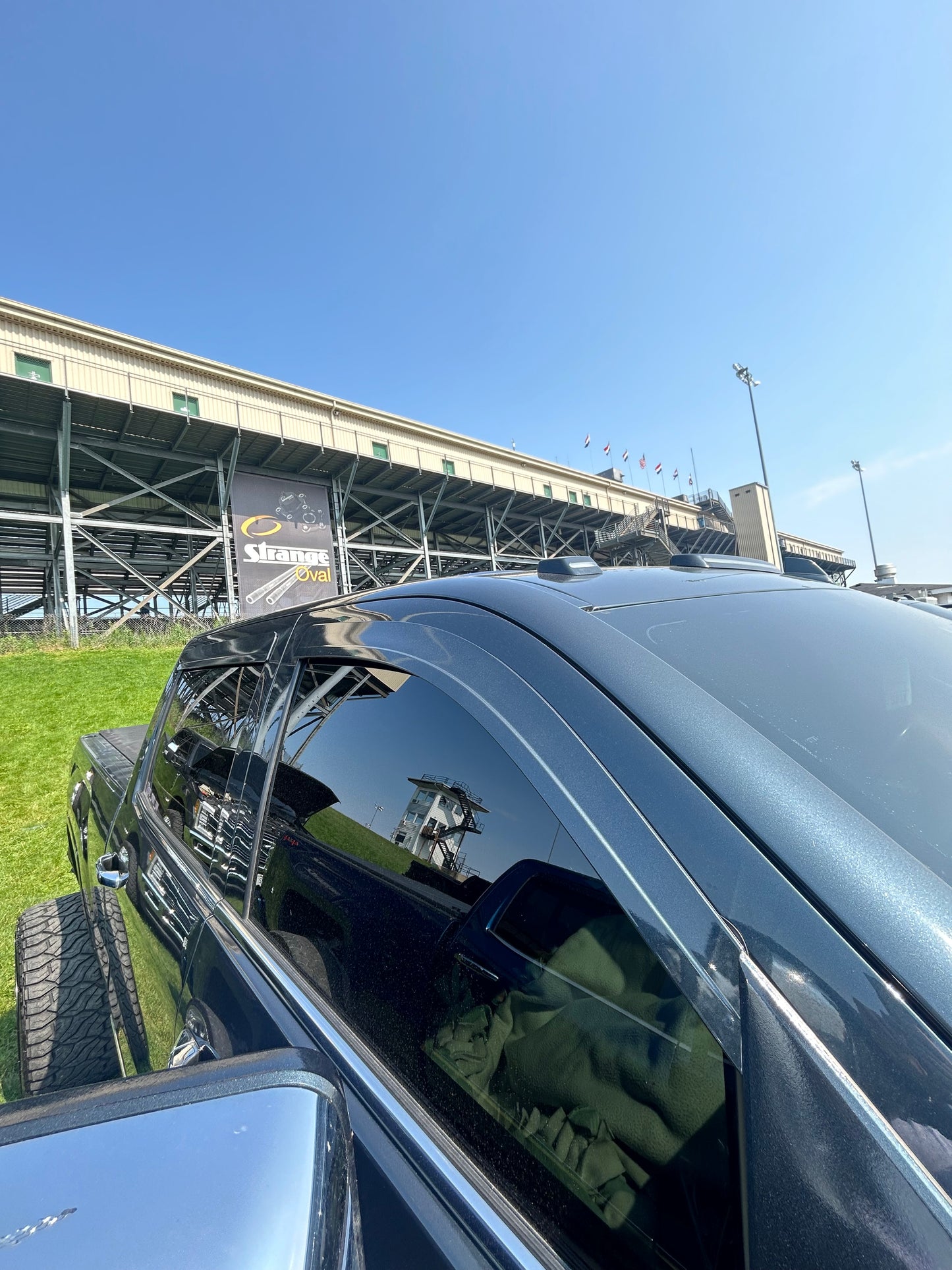 2014-2018 Cheverolet/GMC Paint Matched Rain Guards