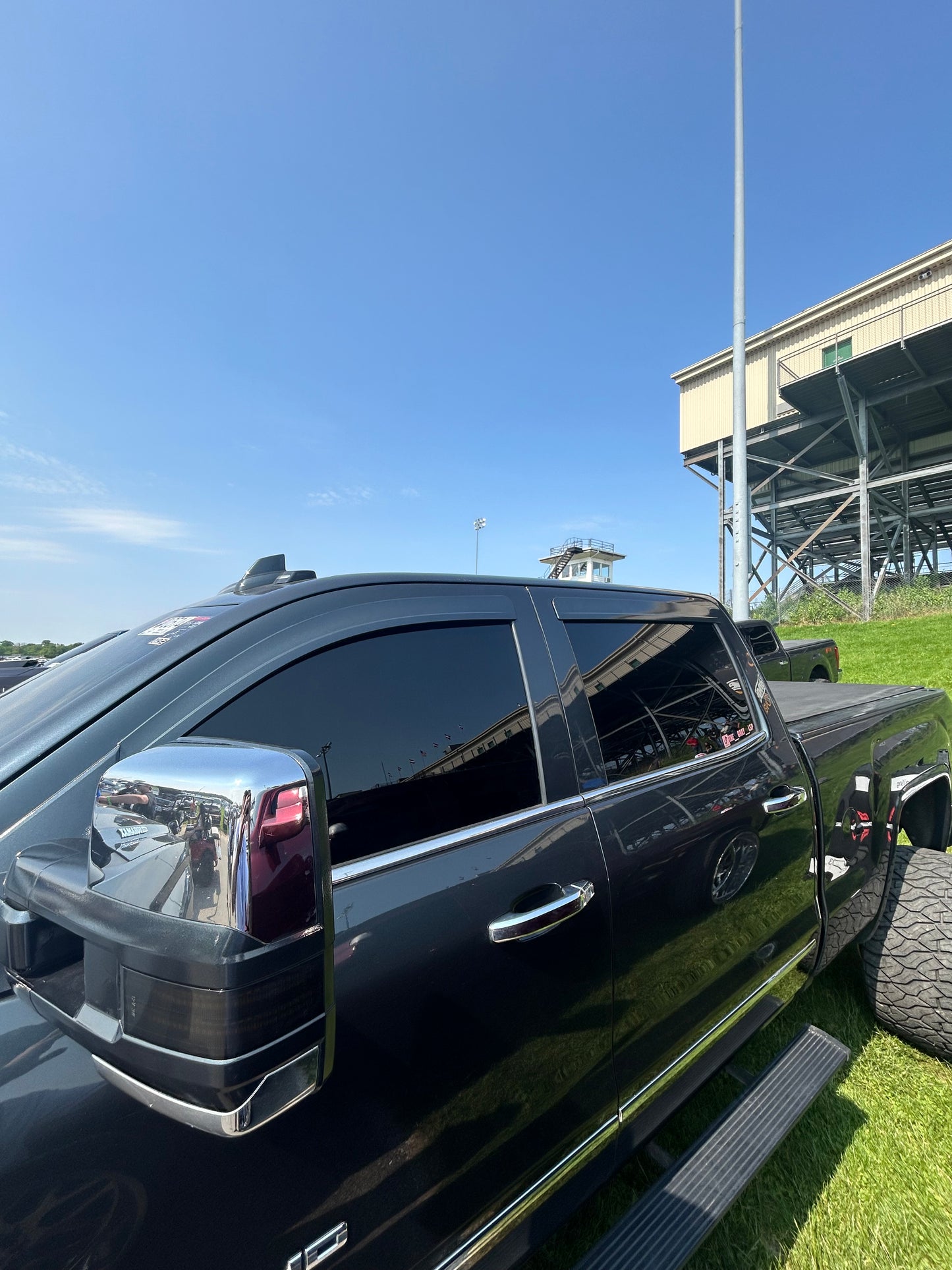 2014-2018 Cheverolet/GMC Paint Matched Rain Guards