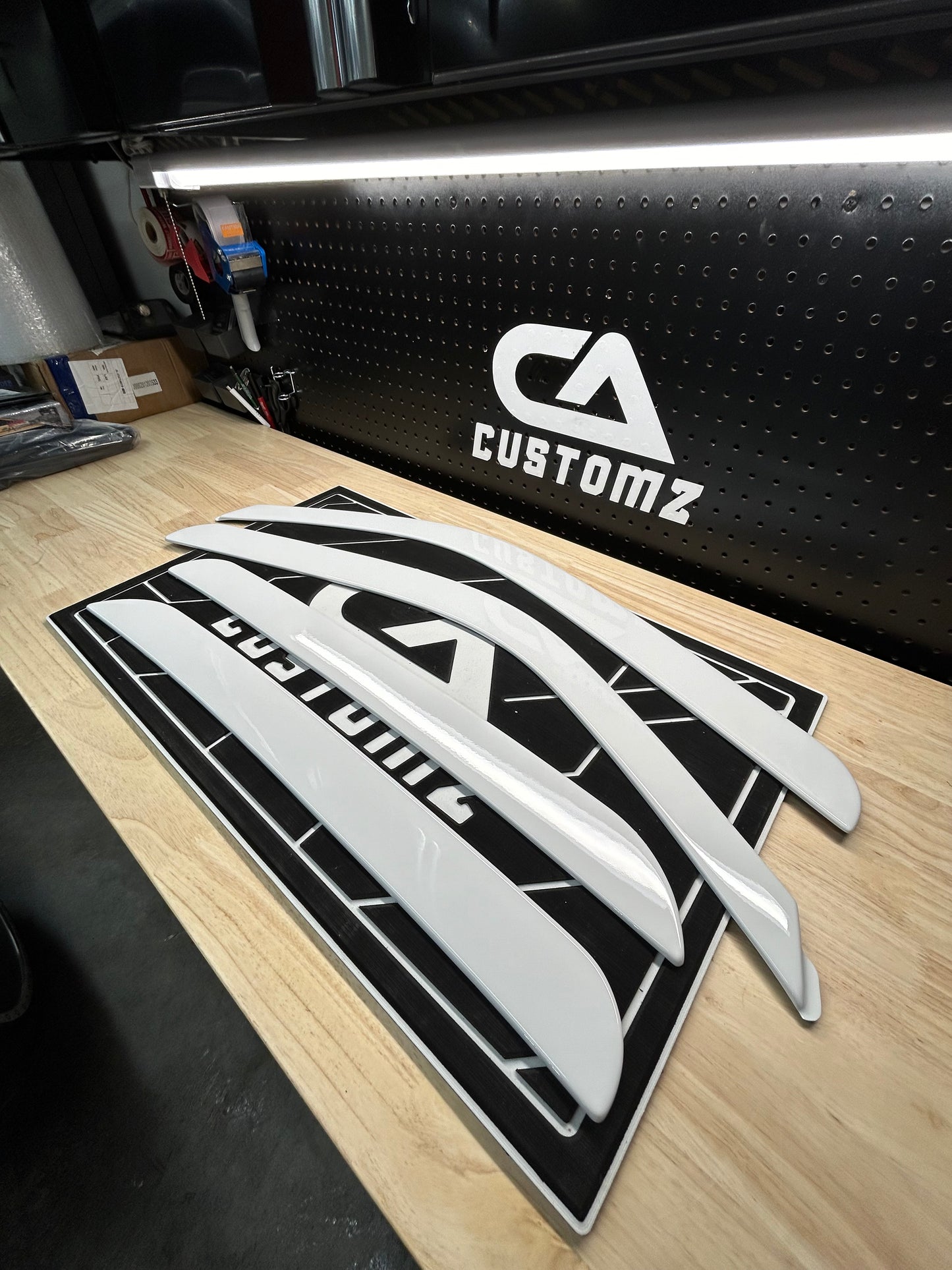 1999-2007 Cheverolet/ GMC Paint Matched Rain Guards