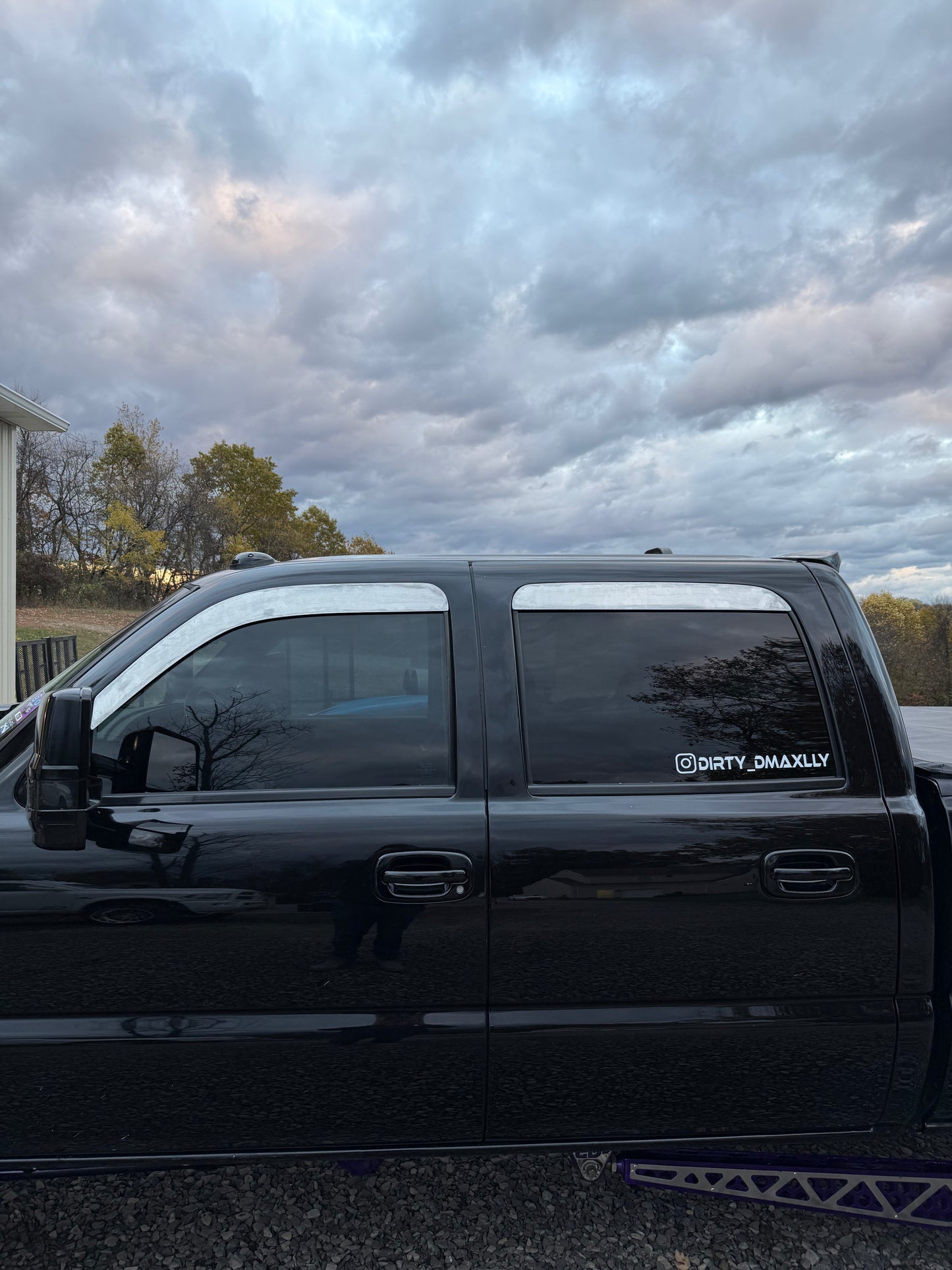 1999-2007 Chevy/GMC ALUMINUM Paint Matched Rain Guards