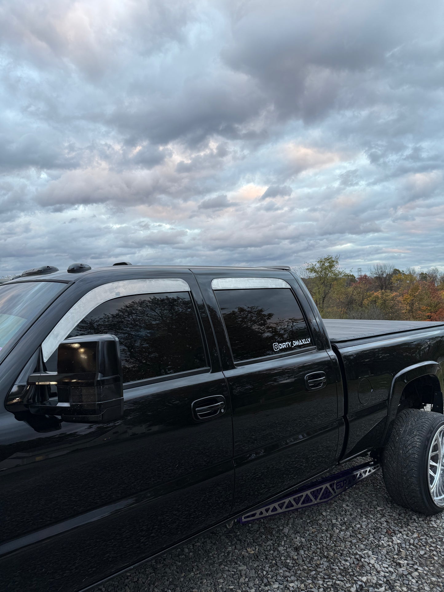 1999-2007 Chevy/GMC ALUMINUM Paint Matched Rain Guards