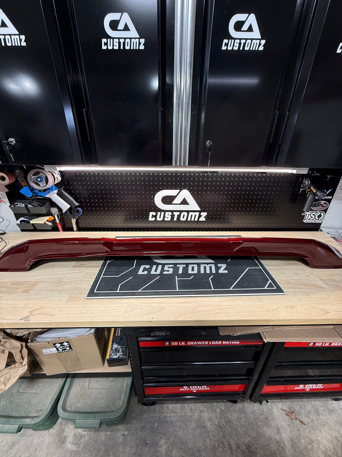 09-21 Ram Tailgate Spoiler